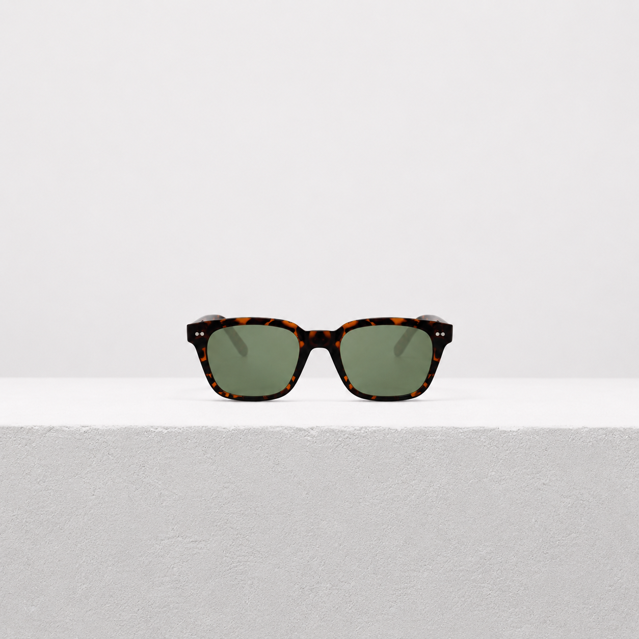 Urban Edge Square Sunglasses – UV400 Protection | Unisex Retro Shades