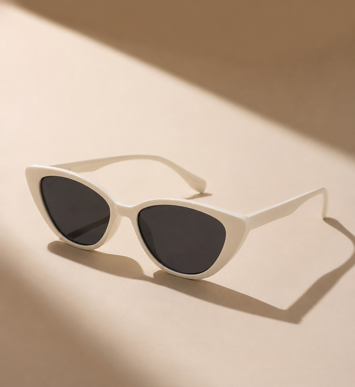 White Black Oversized Sunglasses | UV400 Fashion Shades