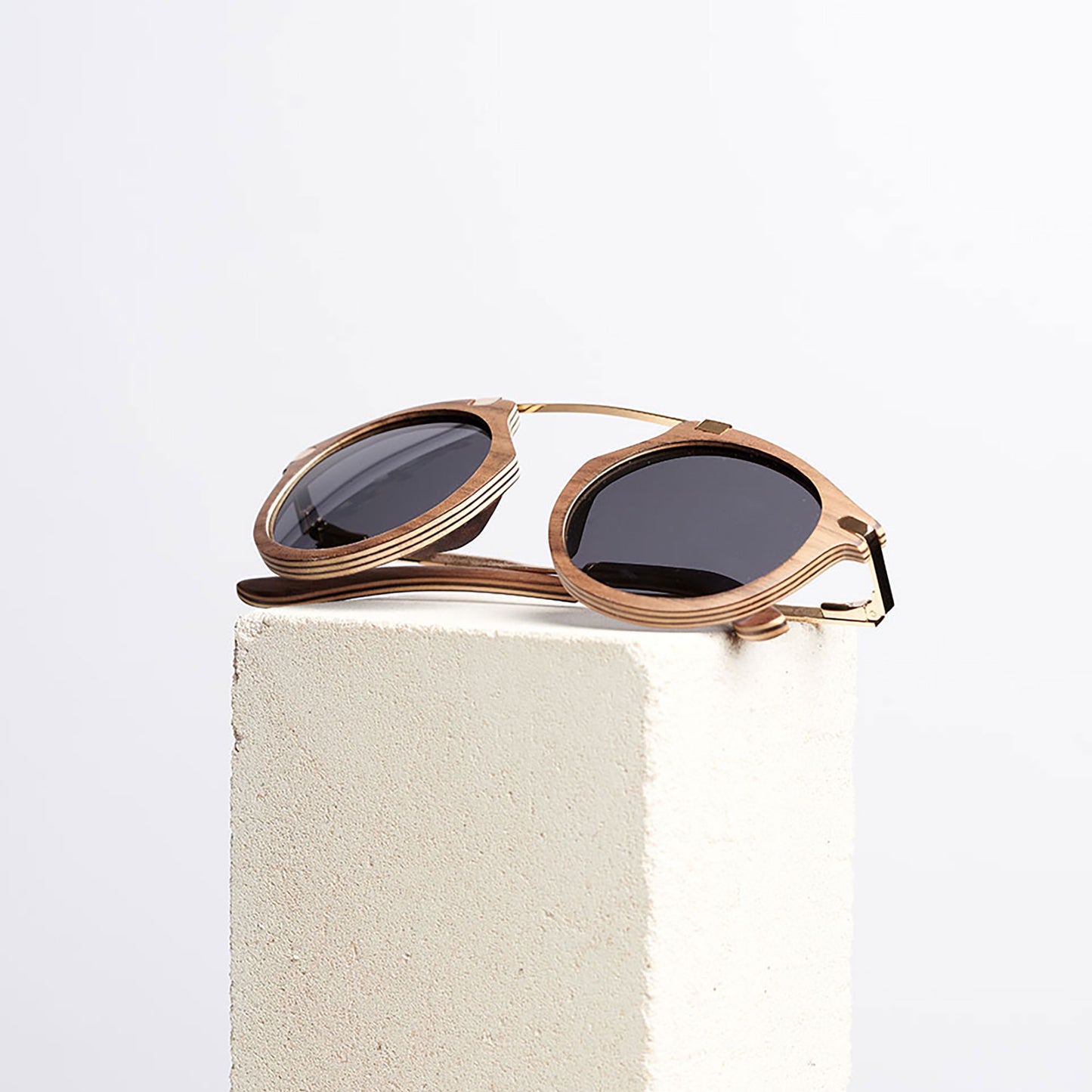 Santa Monica Wooden Sunglasses for Women – Polarized UV400 Walnut & Gold