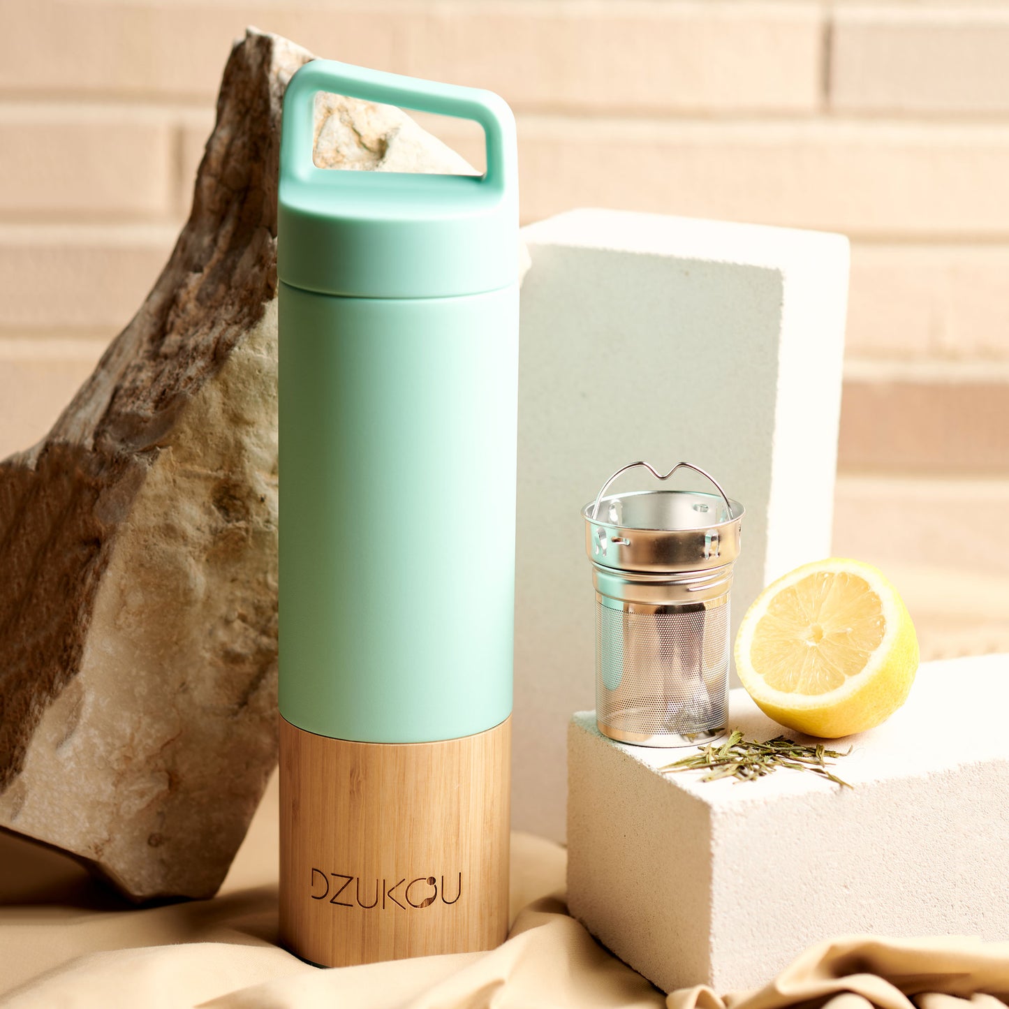 Luvya Saint Elias Bamboe Thermosfles 530ml – Roestvrij Staal | Dubbelwandig Geïsoleerd | Lekvrij met Thee-infuser