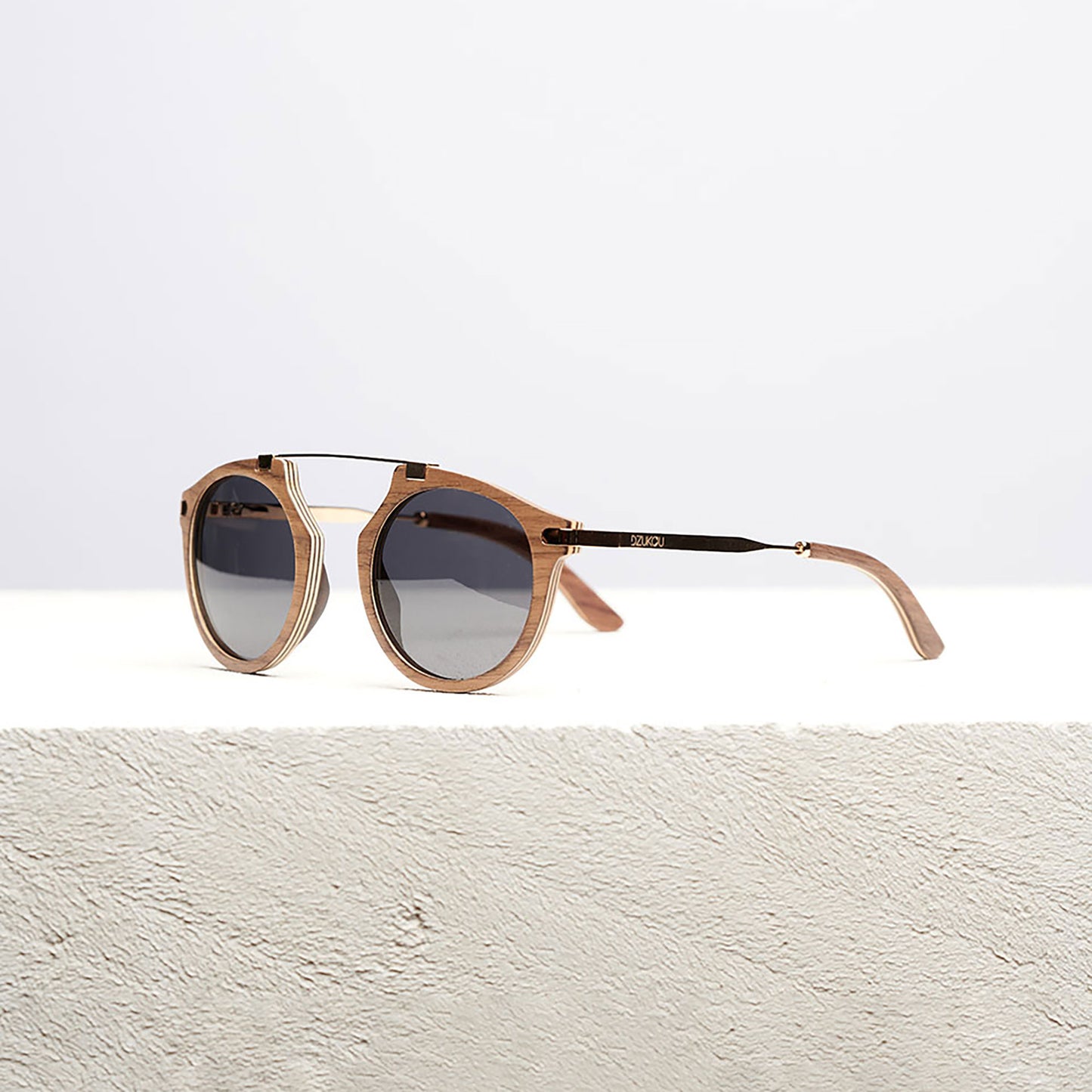 Santa Monica Wooden Sunglasses for Women – Polarized UV400 Walnut & Gold