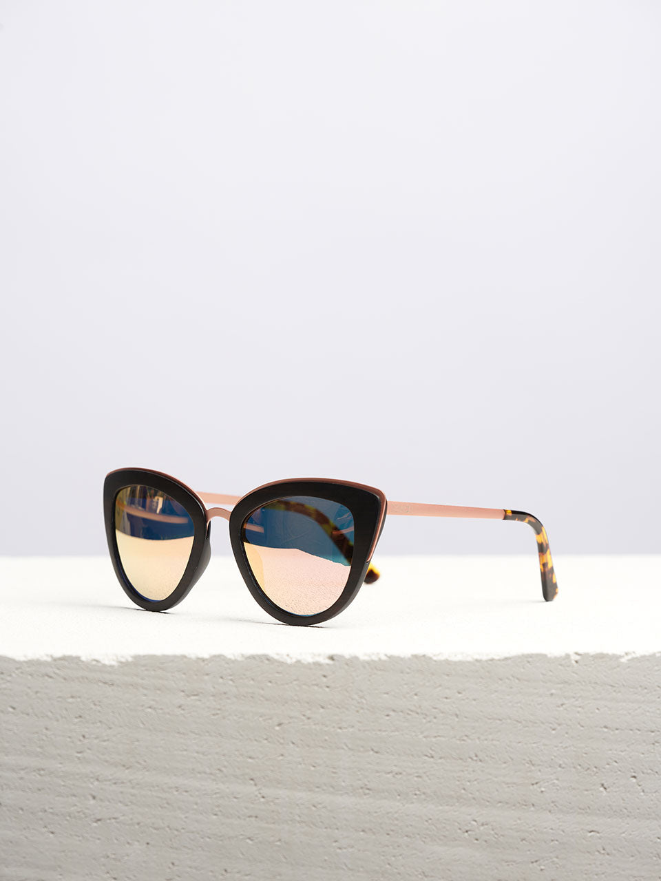 Luvya New York Fling Houten Zonnebril voor Dames – Gepolariseerde UV400 Cat Eye