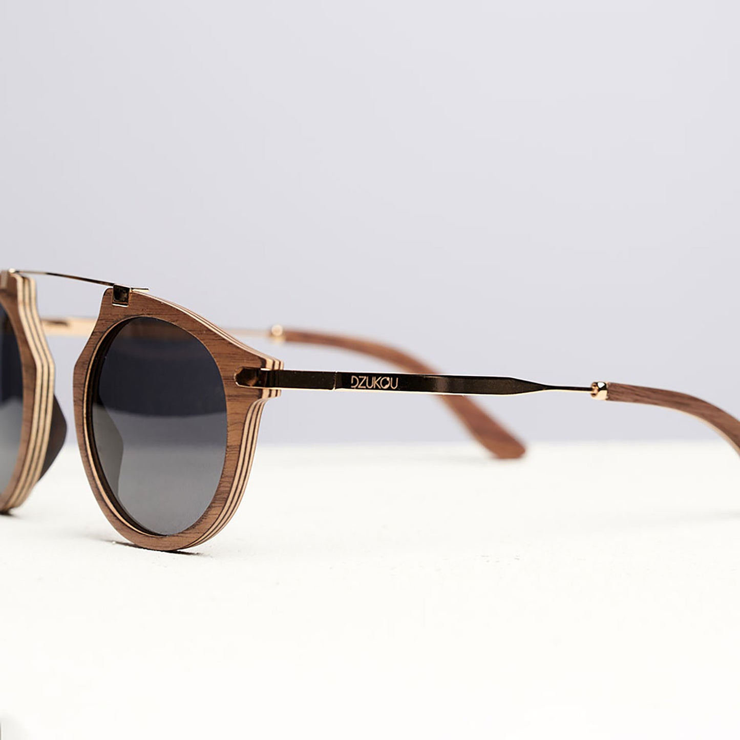 Santa Monica Wooden Sunglasses for Women – Polarized UV400 Walnut & Gold